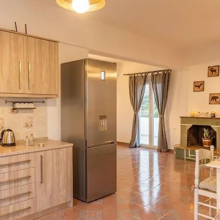 Stylish House With Sea-view In Kampos